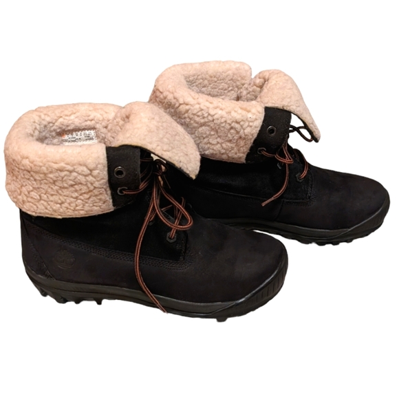 EUC Foldable Timberland 8.5" Shaft Waterproof Black Suede Snow Boots - Picture 8 of 13